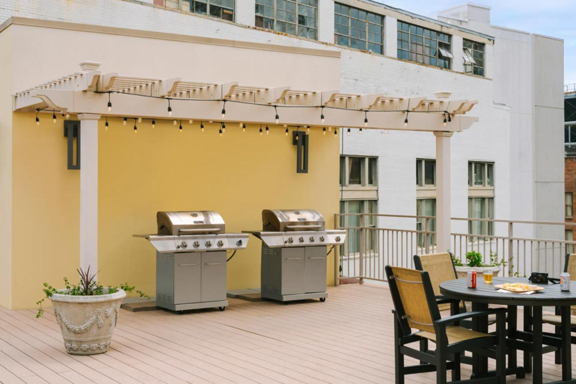 Roami At Duncan Plaza New Orleans Exterior photo